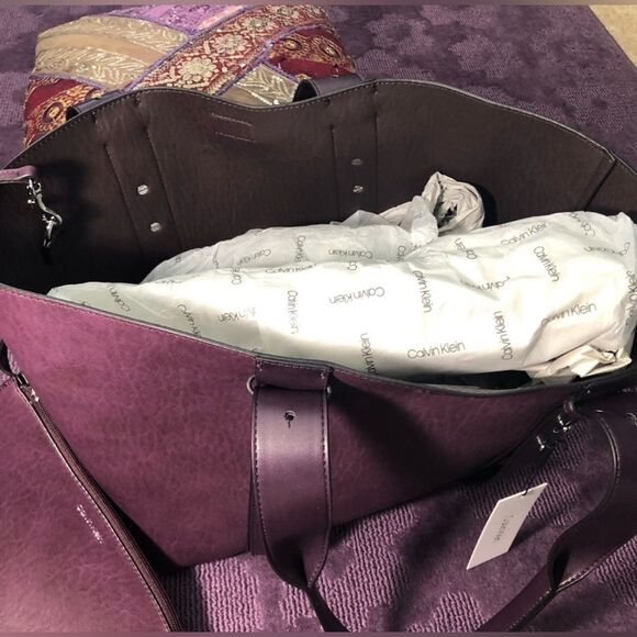 Calvin Klein 2pc Jane Tote - Picture 3 of 11